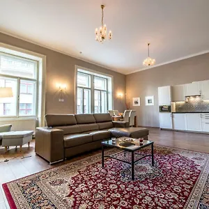 Apartment ✰downtown Grand - Old Town Location✰, Prag